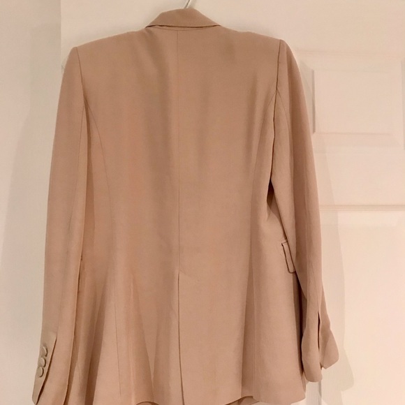 AS NEW Zara cream blazer - Picture 3 of 4